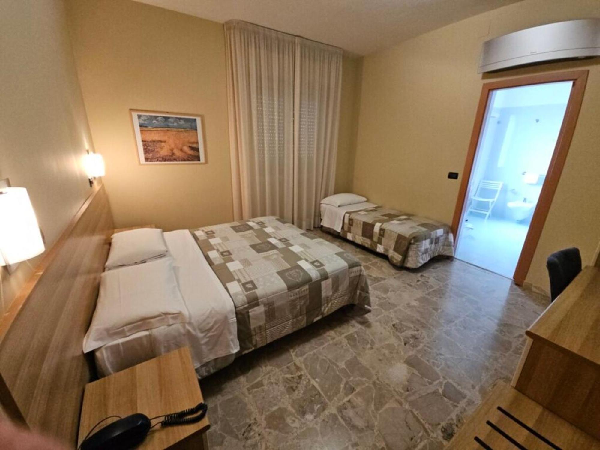 Hotel Mazzocchetti Citta Sant'Angelo Exteriér fotografie