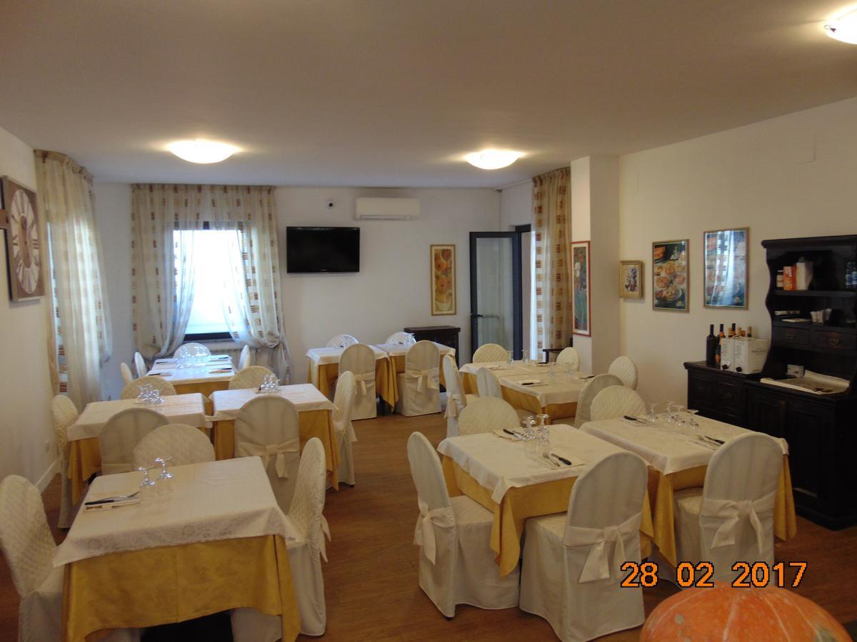 Hotel Mazzocchetti Citta Sant'Angelo Exteriér fotografie