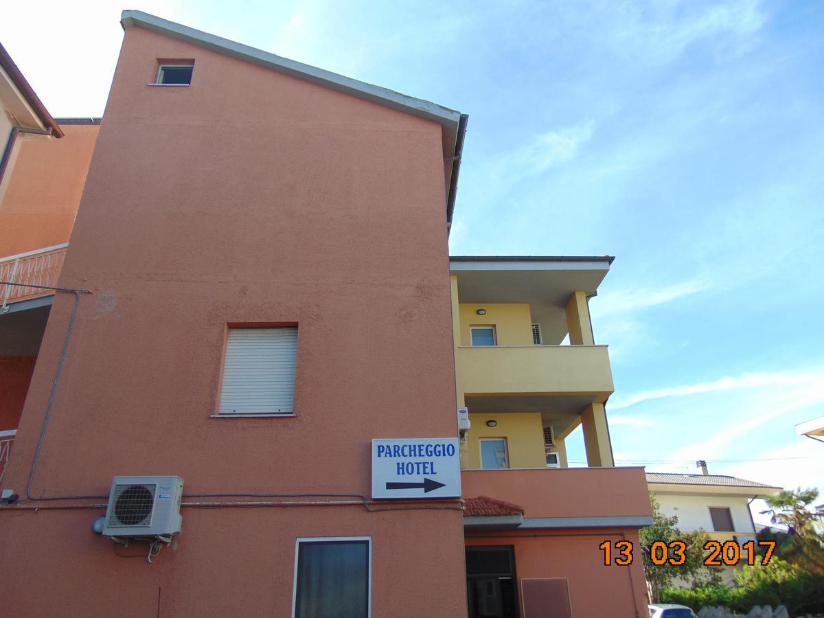Hotel Mazzocchetti Citta Sant'Angelo Exteriér fotografie