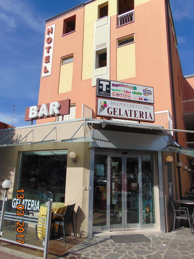 Hotel Mazzocchetti Citta Sant'Angelo Exteriér fotografie